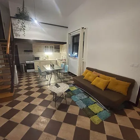 Loft U Kotynku * Veselí nad Lužnicí